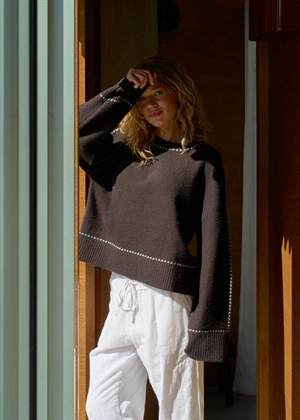 Roeme stitch strik Dark Brown Neo Noir